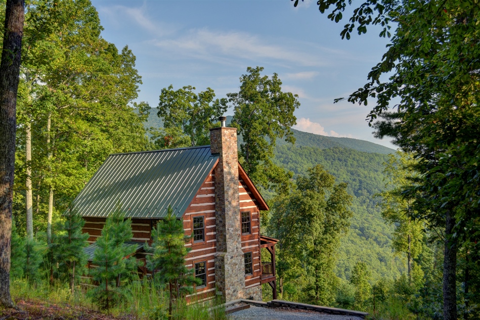 Cabin for Sale in Blue Ridge Mountains